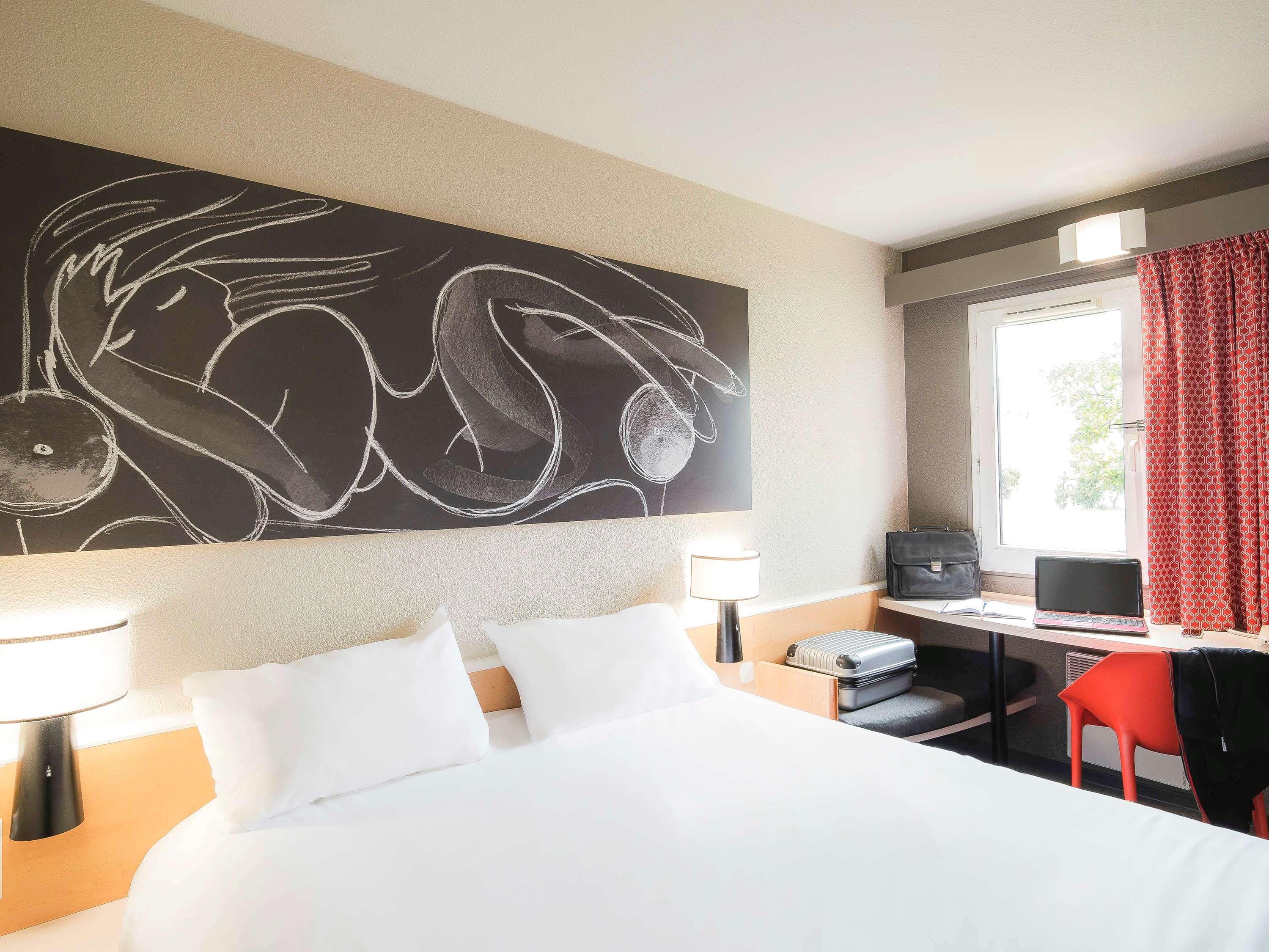 Hotel Ibis Narbonne Exterior photo