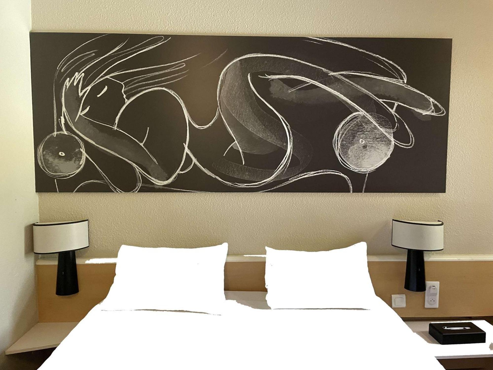 Hotel Ibis Narbonne Exterior photo