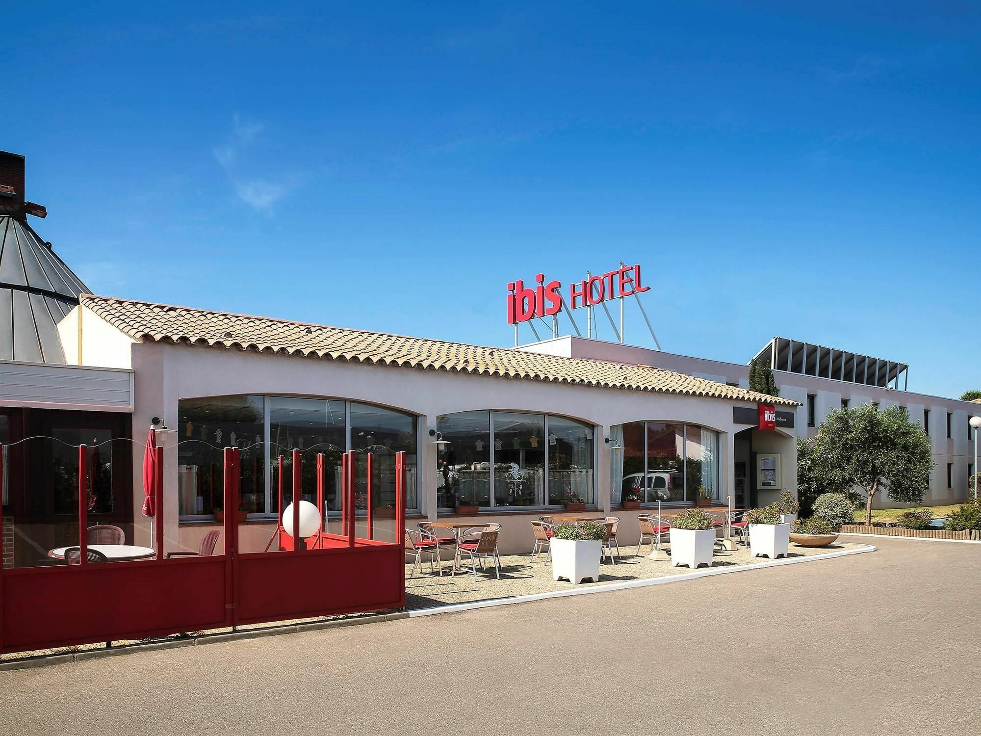 Hotel Ibis Narbonne Exterior photo